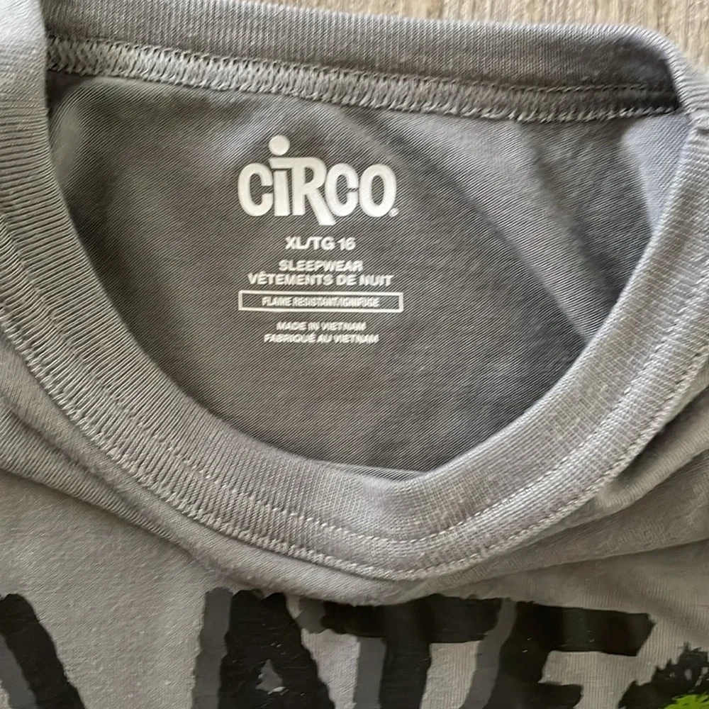 Circo Gray Graphic Tee with Zombie Print sleepwear shirt